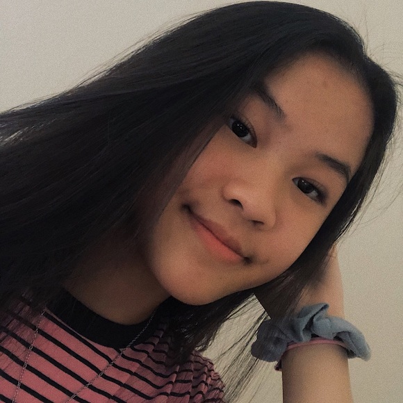 Meet your Posher, Jessica - Picture 1 of 1